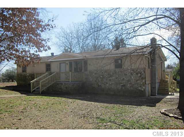1706 Jones St., Statesville, NC 28625