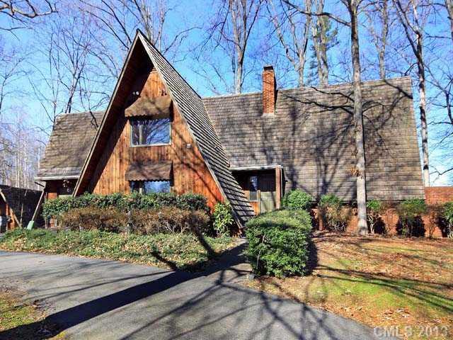 121 Tiger Ln., Mooresville, NC 28117