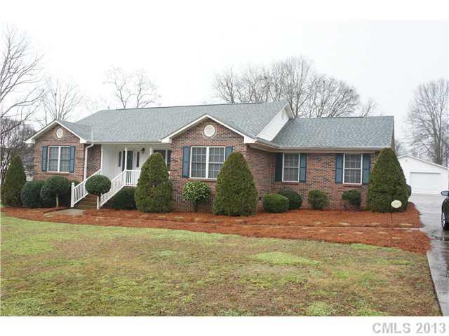 2217 E Ward Ave., Gastonia, NC 28054