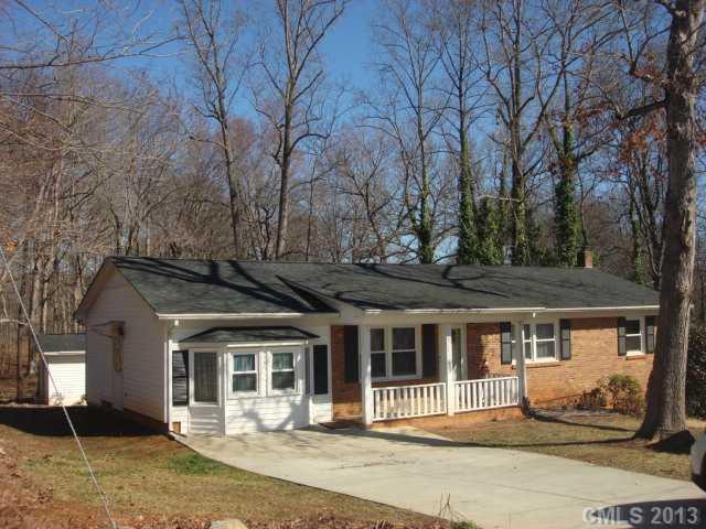 1371 Pressley Dr., Lincolnton, NC 28092