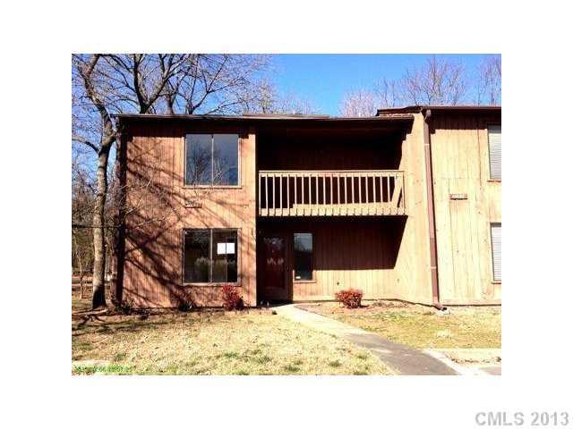 6614 Point Comfort Ln. #101, Charlotte, NC 28226