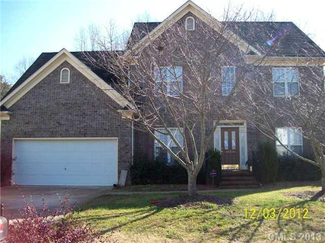 12106 Carolina Oak Cir., Charlotte, NC 28273