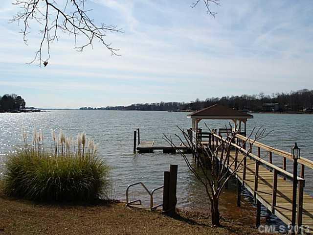 120 Windrift Ln., Mooresville, NC 28117