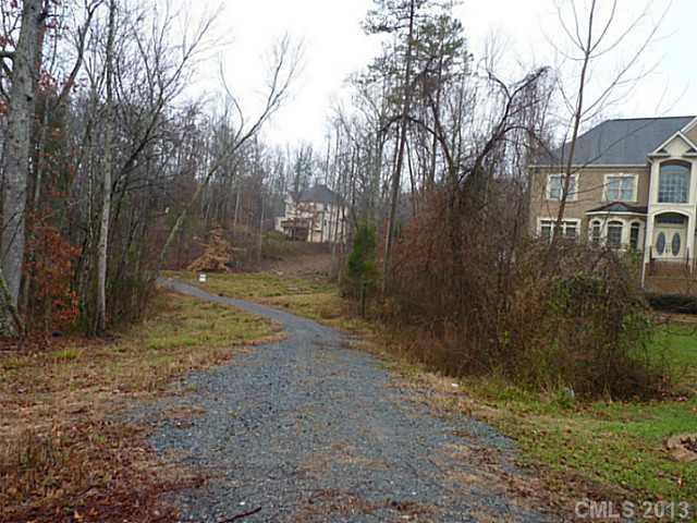 4770 Birchhollow Dr., Charlotte, NC 28215