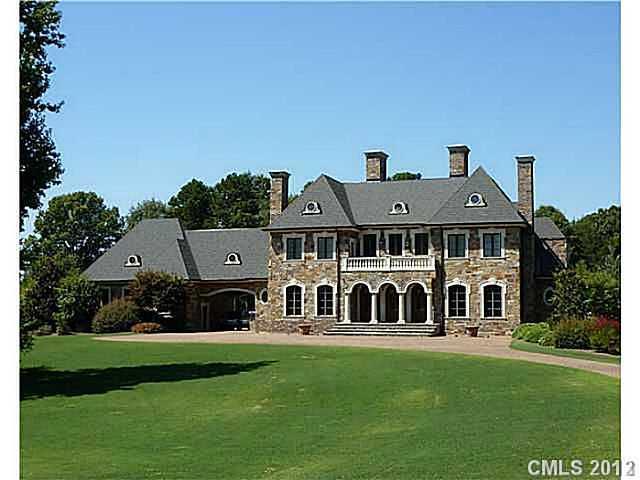 3202 Banberry Dr., Statesville, NC 28625