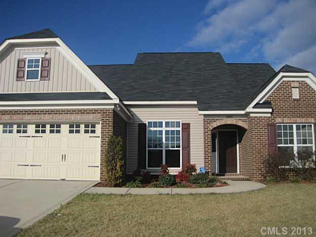 6031 Castlecove Rd., Charlotte, NC 28278