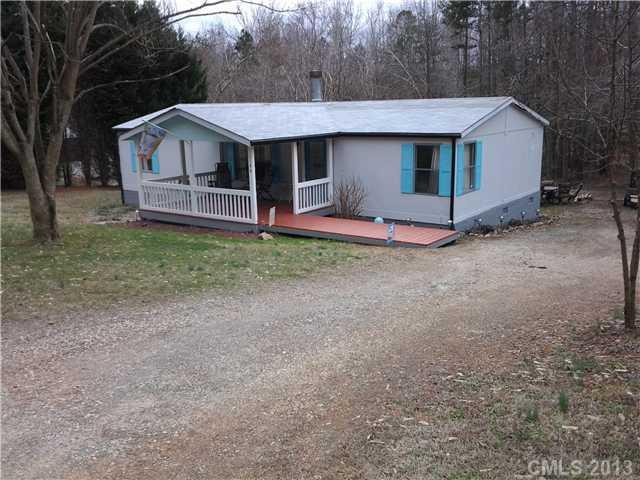 5144 Gates Dr., Denver, NC 28037