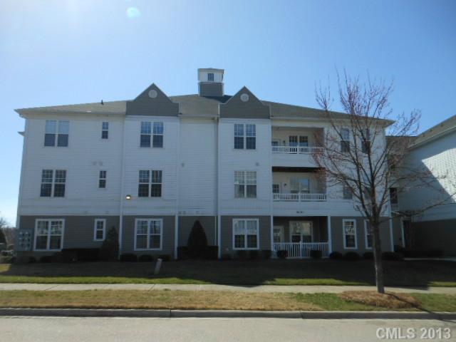 18001 Delmas Dr. #2C, Cornelius, NC 28031