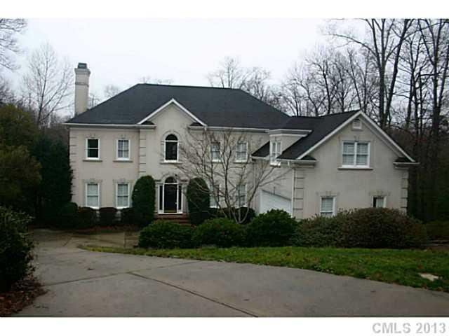 2031 Craigmore Dr., Charlotte, NC 28226