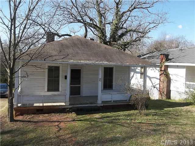 2321 Rozzelles Ferry Rd., Charlotte, NC 28208