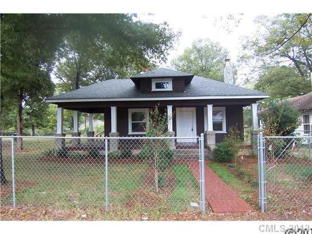 4020 Rozzelles Ferry Rd., Charlotte, NC 28216