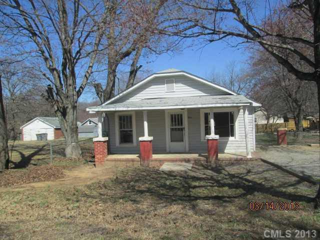 304 Westview St., Kannapolis, NC 28081