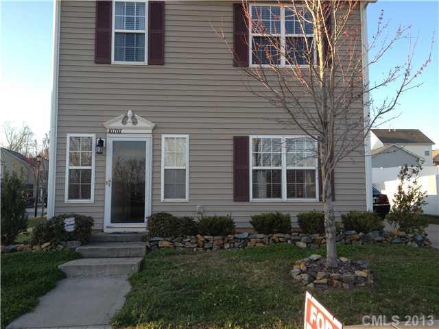 10707 Meadow Crossing Ln., Cornelius, NC 28031