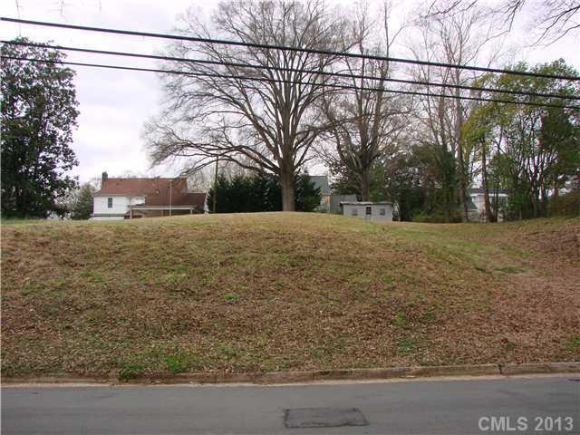 3130 Windsor Dr., Charlotte, NC 28209