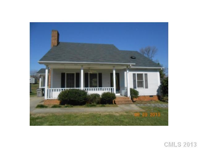 2229 Winterfield Dr., Gastonia, NC 28056