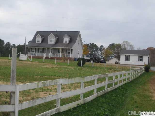 5822 Bigham Rd., Waxhaw, NC 28173