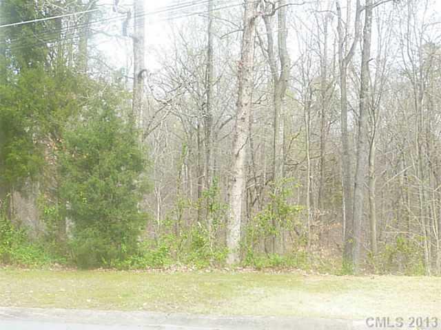 2027 Arapaho Dr., Charlotte, NC 28214