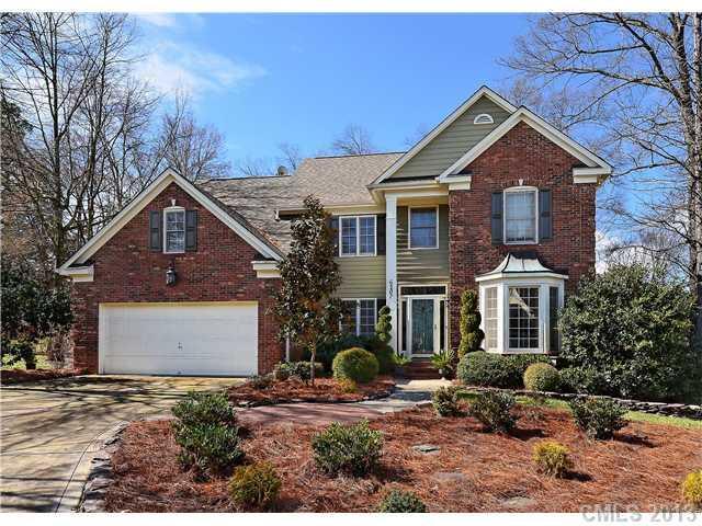 6207 Maple Cove Ln., Charlotte, NC 28269
