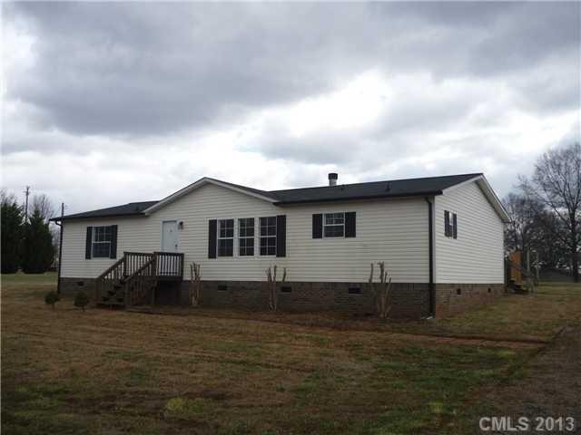 105 Nicholson Way, Statesville, NC 28625