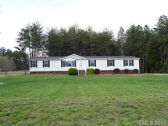 150 Mallardwood Dr., Mooresville, NC 28125