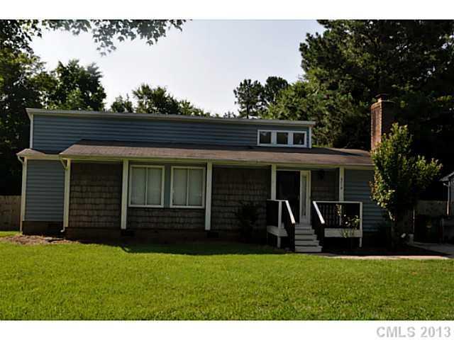 6712 Pueblo Ln., Charlotte, NC 28227