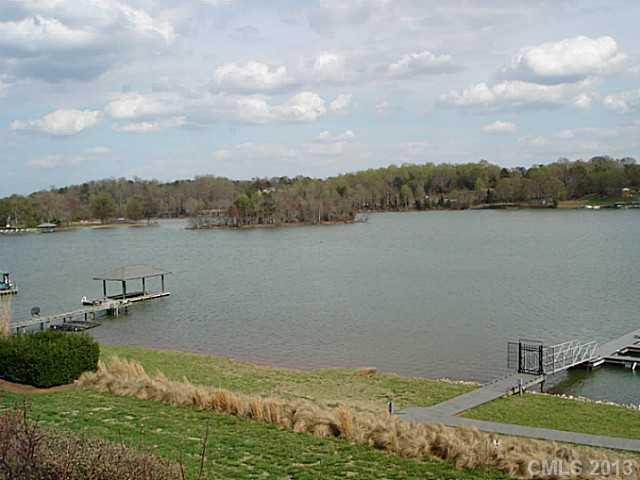 637 Williamson Rd. #204, Mooresville, NC 28117