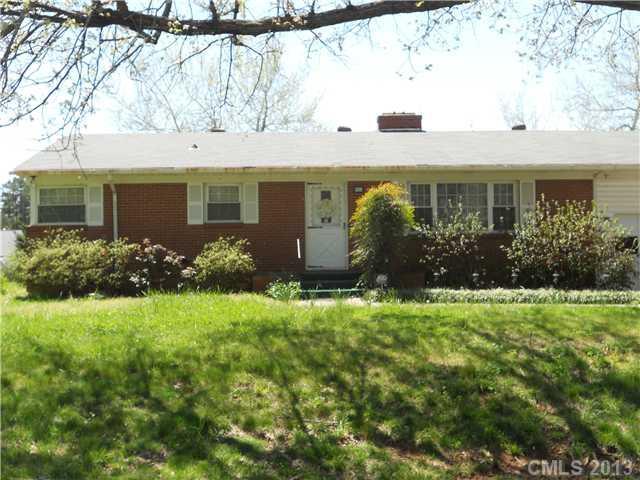 1716 Charlotte Hwy., Mooresville, NC 28115