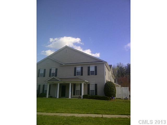 9507 Littleleaf Dr., Charlotte, NC 28215