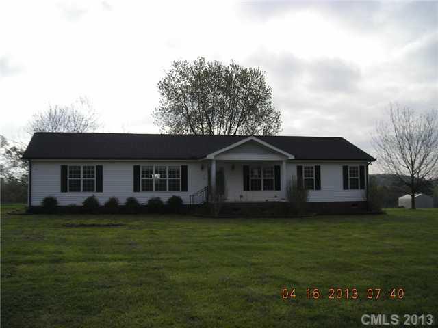 143 Lytton Farm Rd., Troutman, NC 28166