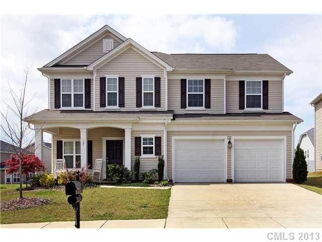 107 Sand Spur Dr. #220, Mooresville, NC 28117