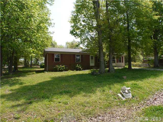 1522 Westdale Ln., Lincolnton, NC 28092