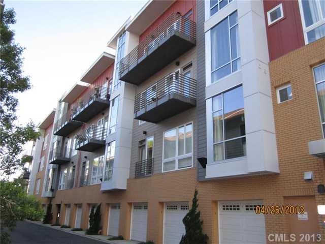 300 Magnolia Ave. #305, Charlotte, NC 28203