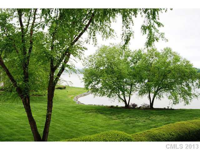 18557 Vineyard Point Ln. #47 Bld 2, Cornelius, NC 28031