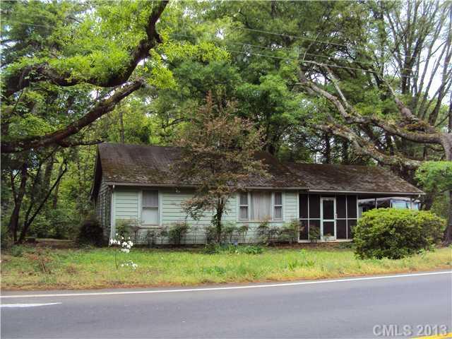 5018 Sharon View Rd., Charlotte, NC 28226
