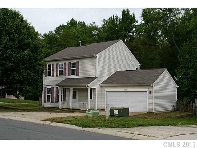 5920 Shining Oak Ln., Charlotte, NC 28269