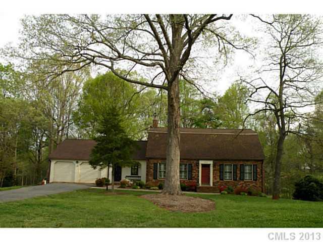 426 Georgie St., Troutman, NC 28166