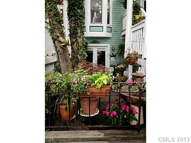 703 N Poplar St., Charlotte, NC 28202