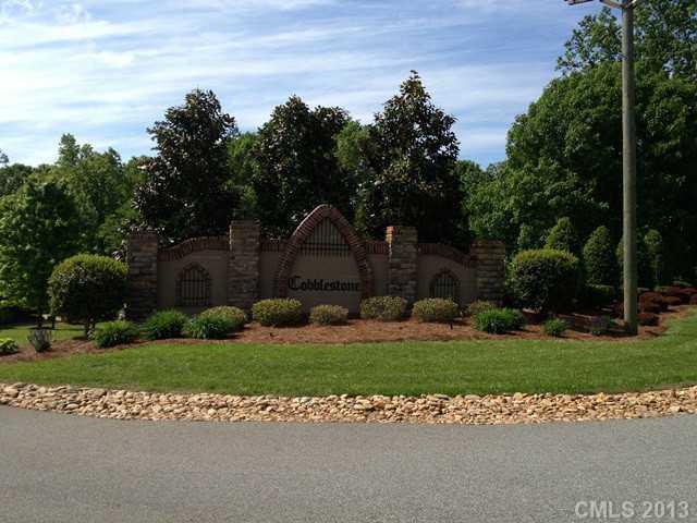 7075 Cobblefield Ln., Denver, NC 28037