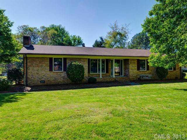 9808 Washam Potts Rd., Cornelius, NC 28031