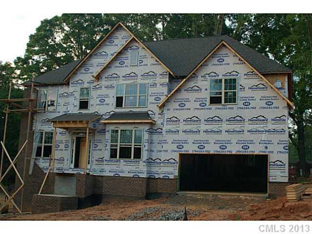 241 Hillandale Rd., Charlotte, NC 28270