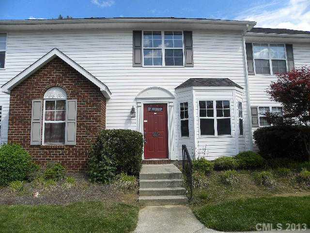 4251 Melrose Club Dr., Matthews, NC 28105