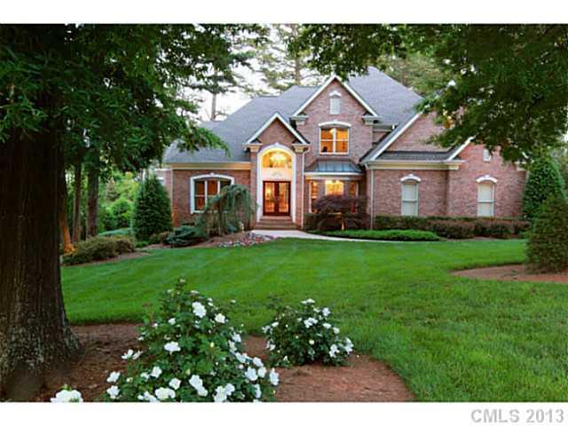 145 Kings Crest Dr., Mooresville, NC 28117