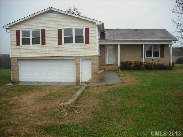 7304 Honey Bee Rd., Monroe, NC 28110