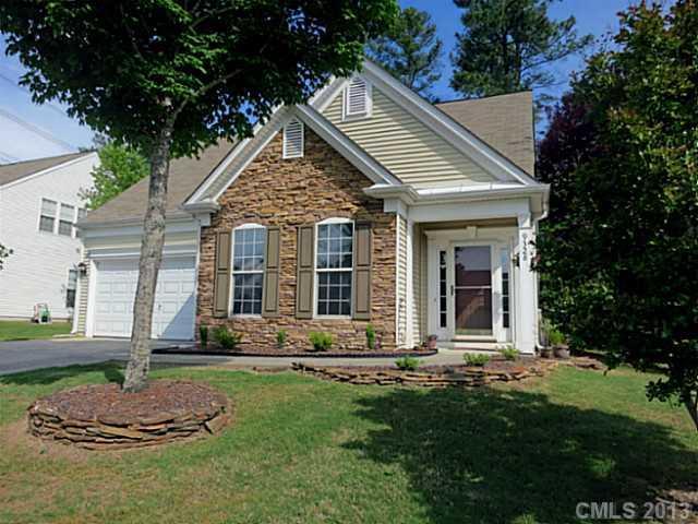 9328 Kestral Ridge Dr., Charlotte, NC 28269