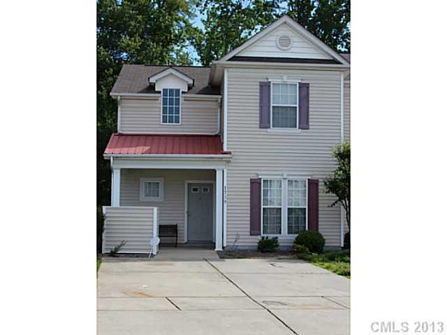 1739 Holliford Ct., Charlotte, NC 28215