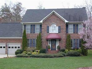 202 Hickory Lane Dr., Mount Holly, NC 28120