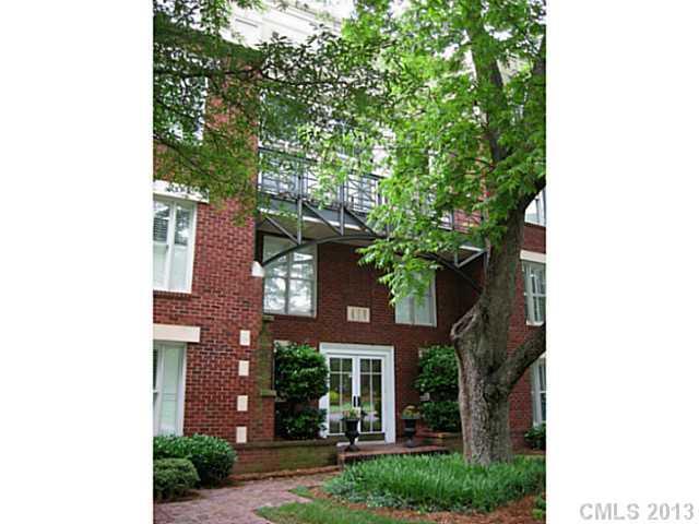 416 Queens Rd. #17, Charlotte, NC 28207