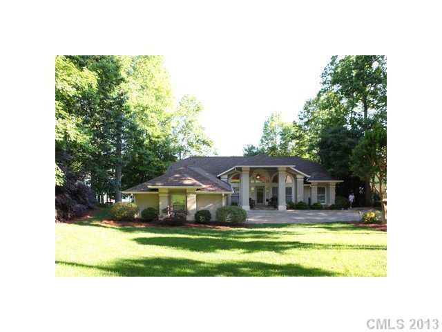 384 Oak Tree Rd., Mooresville, NC 28117
