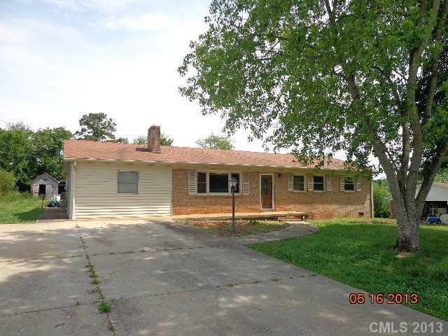 155 Porter Ln., Statesville, NC 28625