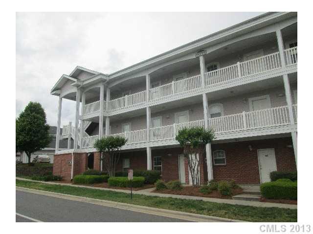 9223 Meadow Vista Rd., Charlotte, NC 28213